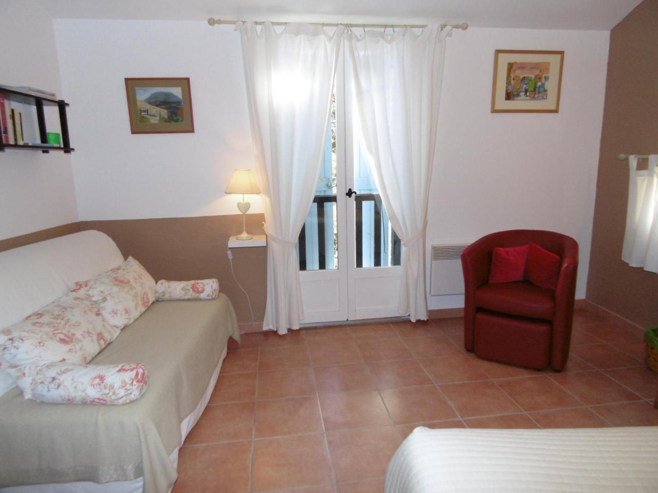 La Ferme De Valauris Bed & Breakfast Sisteron Exterior foto